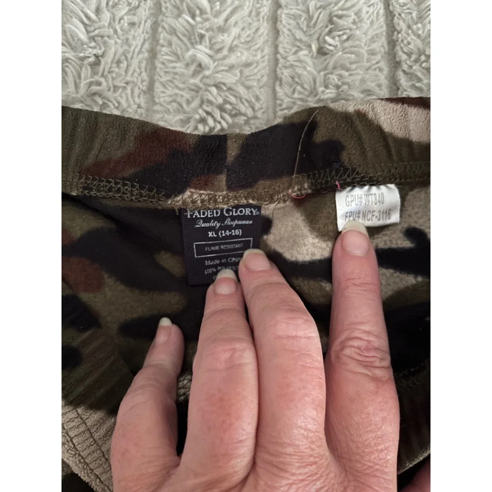Faded Glory kids Camo Fleece Pajama Pants Green XL 14-16 Lounge Sleepwear